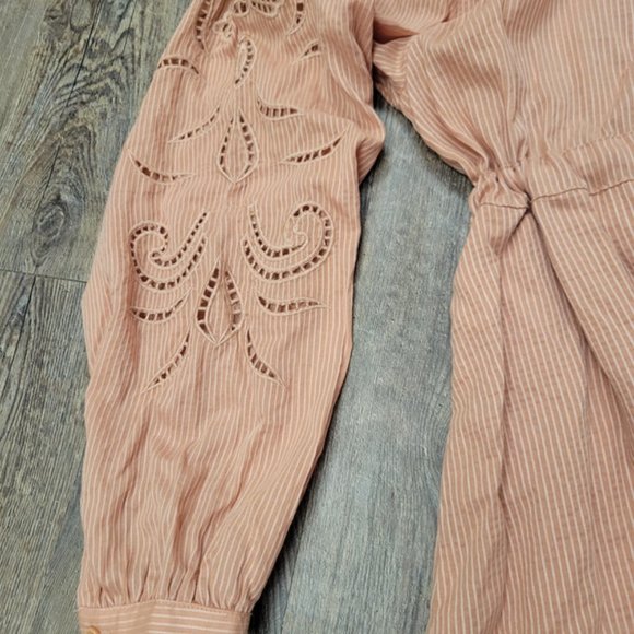 All in Favor NWT Pecan Large Eyelet Sleeve Beige Long Sleeve Summer Spring Dress - Picture 3 of 3